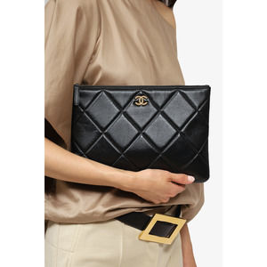 Pre-Loved Chanel™ 2019 Black Quilted Lambskin 19 O-Case Pouch